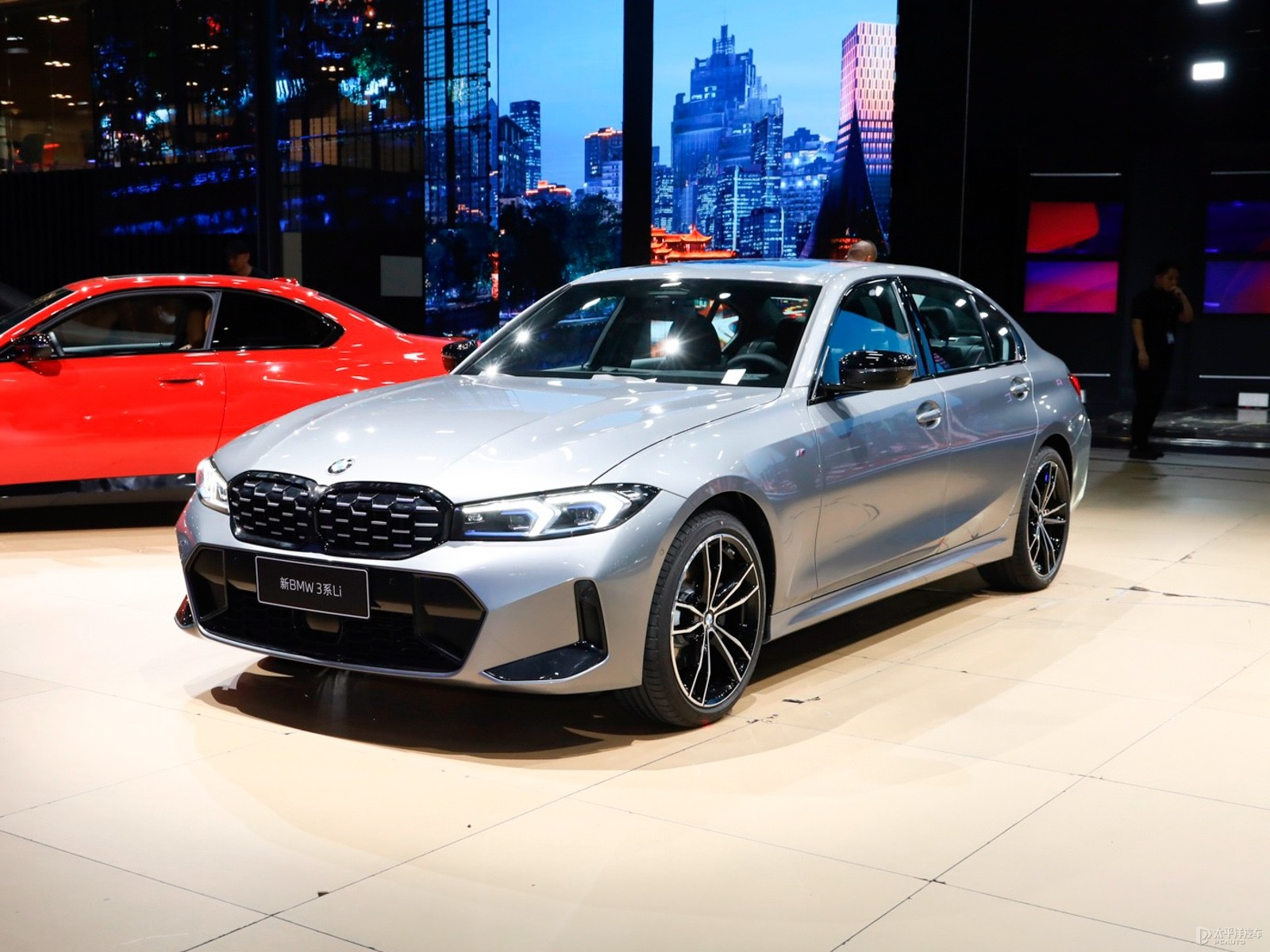 BMW 3 Series M Sportรูปลักษณ์ภายนอก