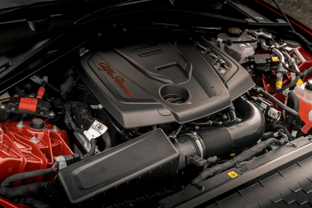Alfa Romeo Giulia Engine