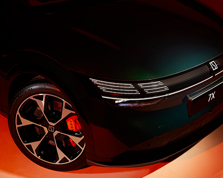 Zeekr 7x front close-up