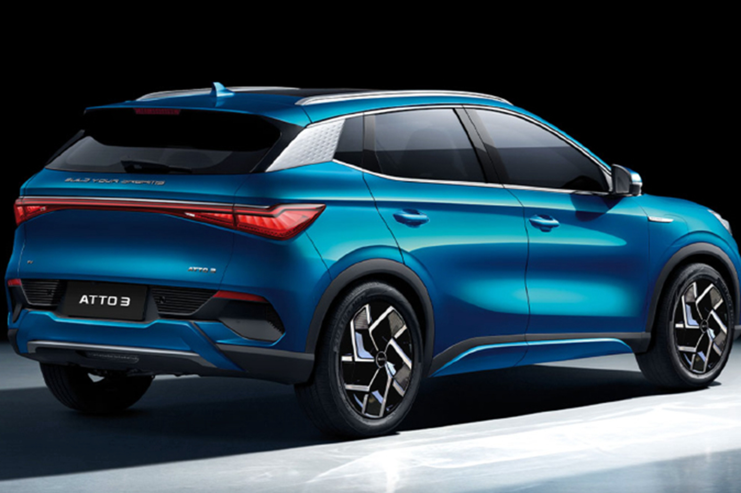 BYD Atto 3 rear-side view