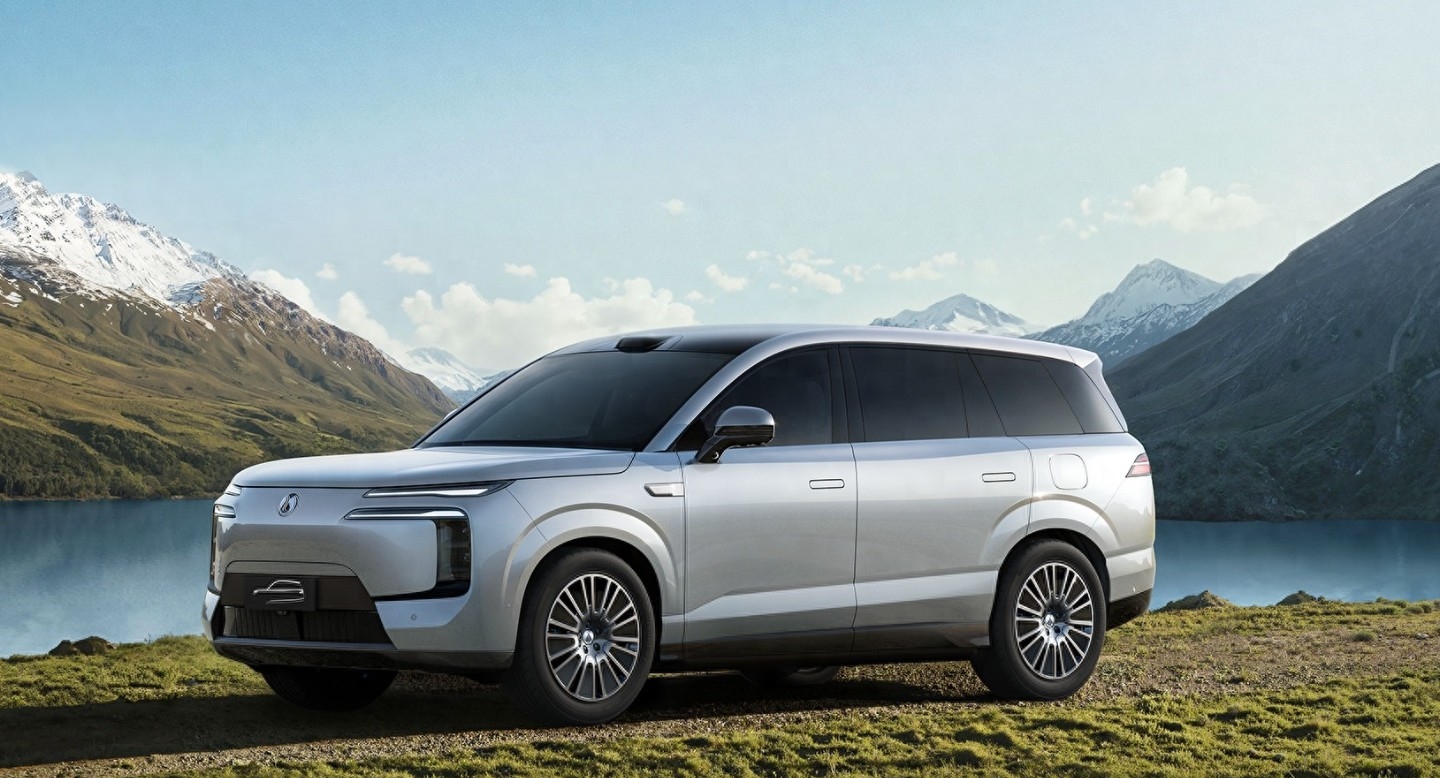 the content provided doesn't seem to include any embedded HTML tags or Chinese text requiring translation into English. Could you provide the exact content with the described characteristics?