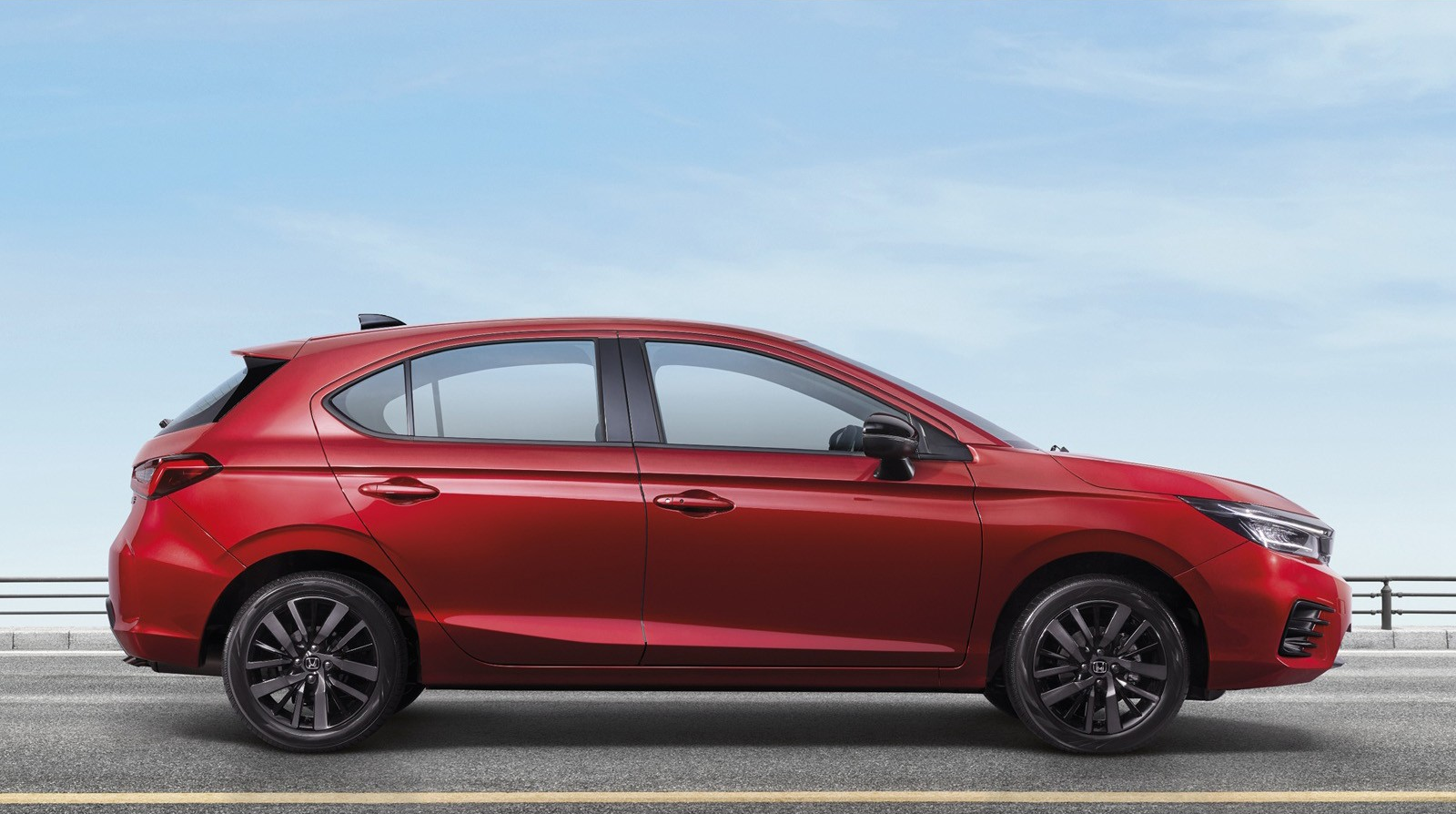 รูปภาพภายนอกของ Honda City Hatchback