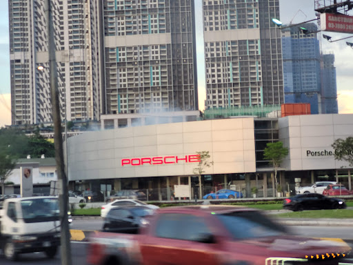 Porsche Centre Sungai Besi