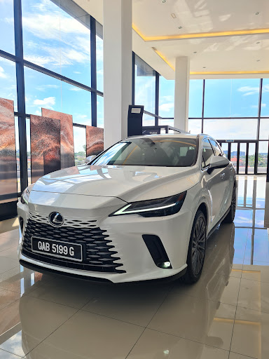 Lexus Kuching