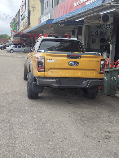 Kuzul Ford Sg Petani showroom 3S AUTHORISED BY FORD MALAYSIA