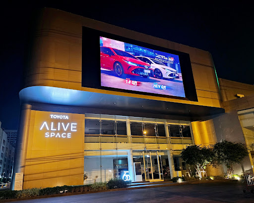 TOYOTA ALIVE Space