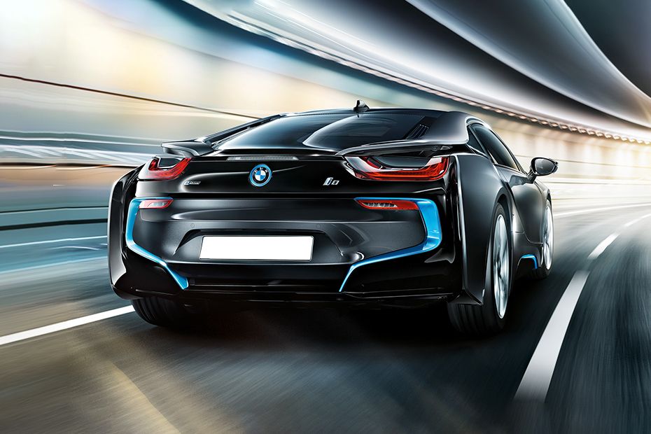 ลักษณะภายนอกของรถ BMW i8