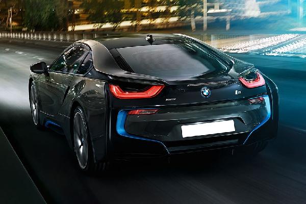 BMW i8 ภายนอก