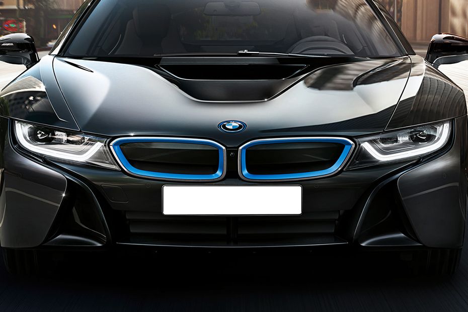 หน้ารถ BMW i8