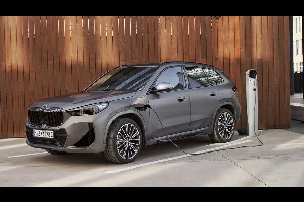 BMW X1 ภายนอก