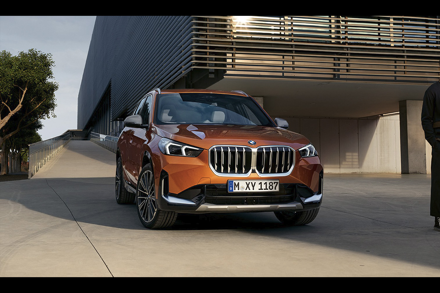 รูป BMW X1 xDrive30e M Sport (Plug-in Hybrid) 2023