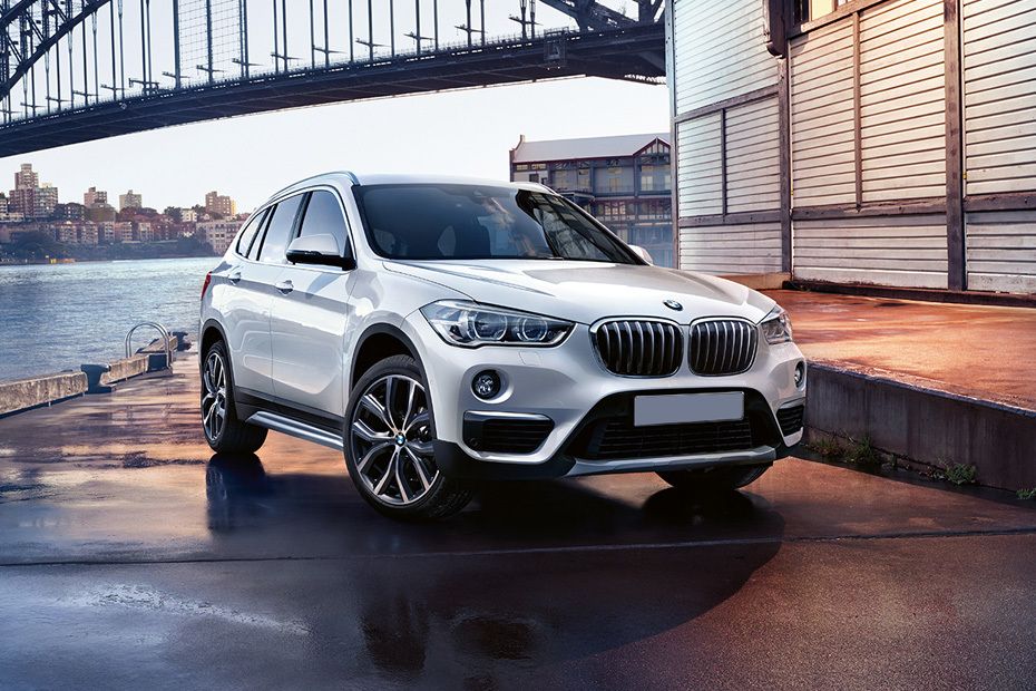 รูป BMW X1 2021