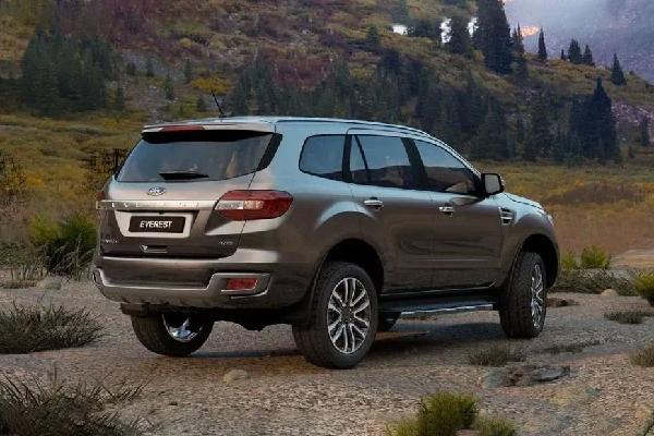 Ford Everest ภายนอก