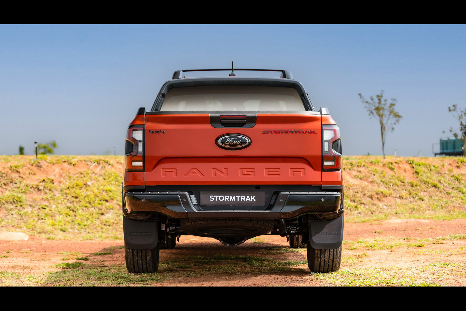 ลักษณะภายนอกของรถ Ford Ranger