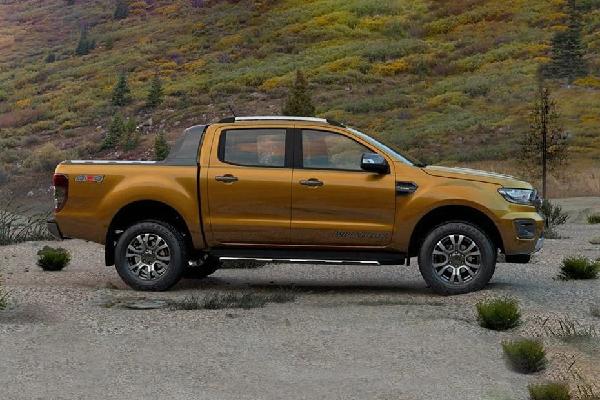 Ford Ranger ภายนอก