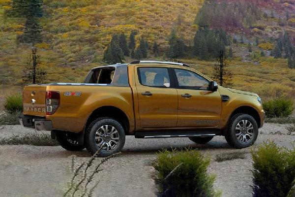 Ford Ranger ภายนอก