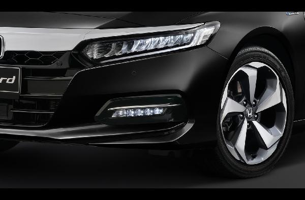 Honda Accord ภายนอก