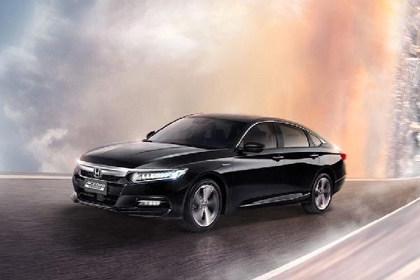 Honda Accord ภายนอก