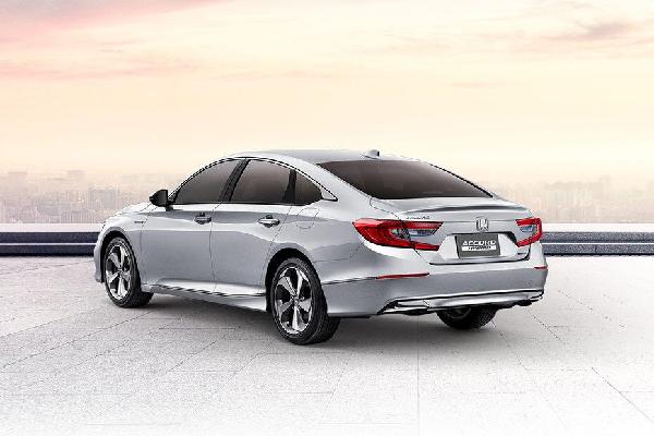 Honda Accord ภายนอก