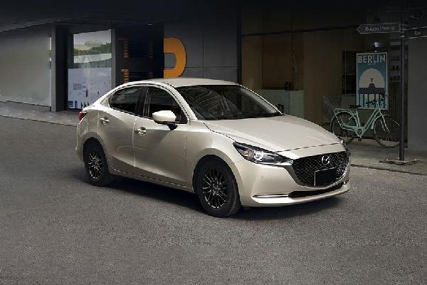 Mazda 2 ภายนอก