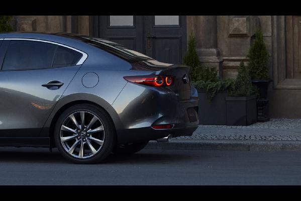 Mazda 3 ภายนอก