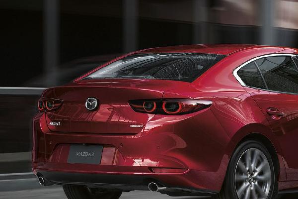 Mazda 3 ภายนอก