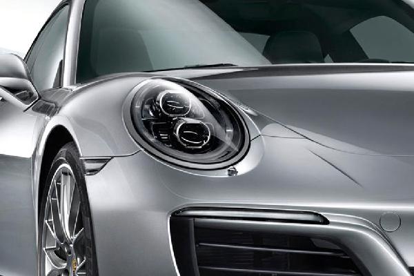 Porsche 911 ภายนอก