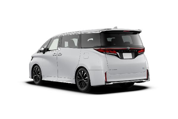 Toyota Alphard ภายนอก