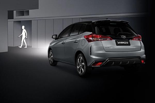 Toyota Yaris ภายนอก