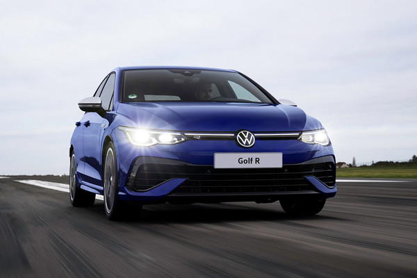 Volkswagen Golf R Official