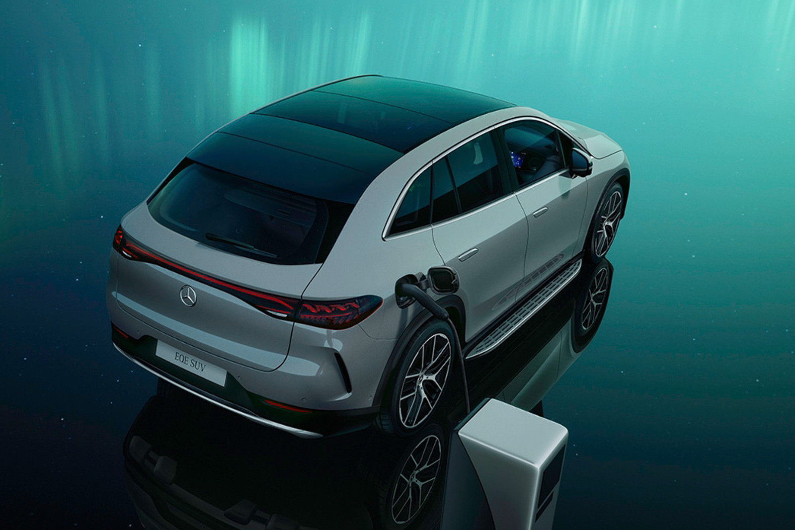 2024 Mercedes-Benz EQE 500 4MATIC SUV  photo