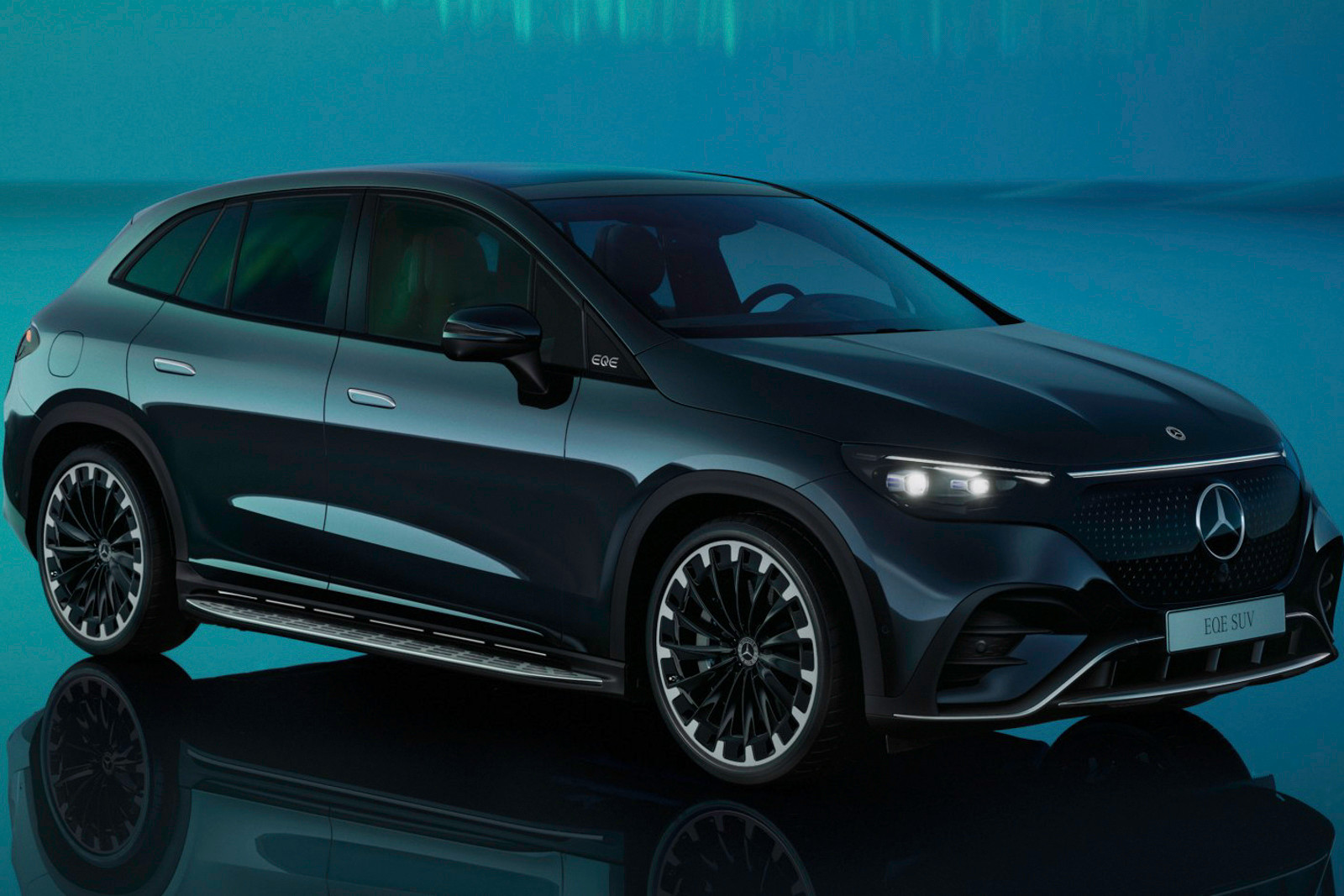 2024 Mercedes-Benz EQE 500 4MATIC SUV  photo