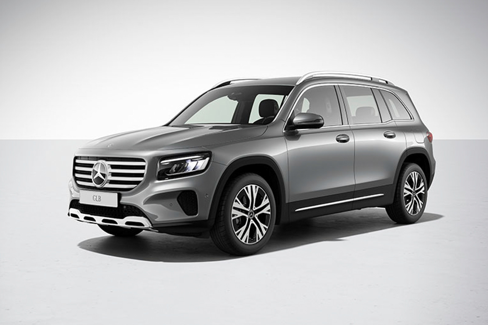 2024 Mercedes-Benz GLB 250 4Matic AMG Line photo