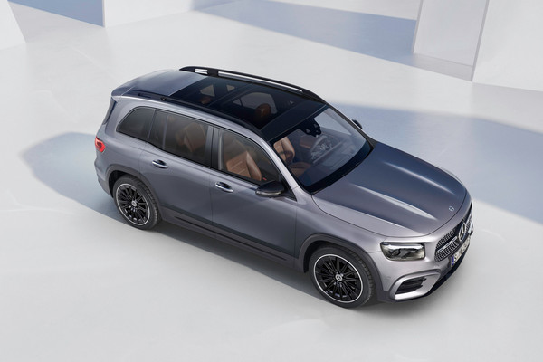 Mercedes-Benz GLB Official