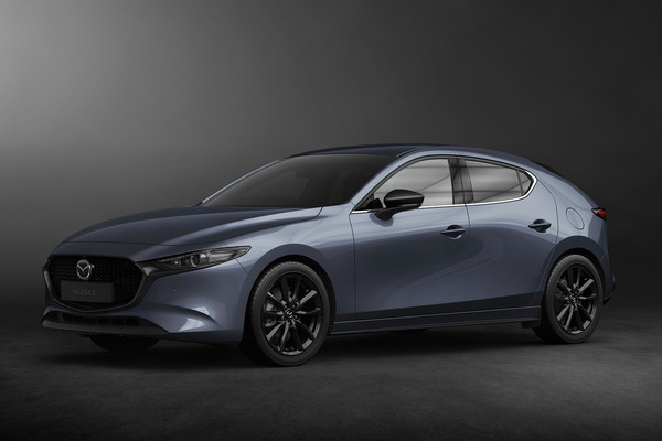 Mazda 3 Hatchback Official