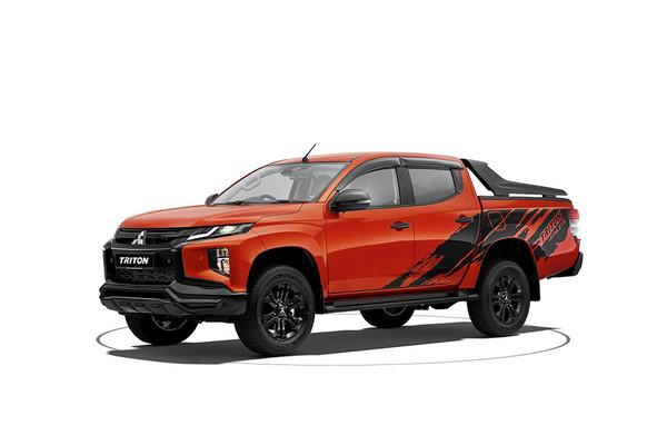Mitsubishi Triton 2024 photo