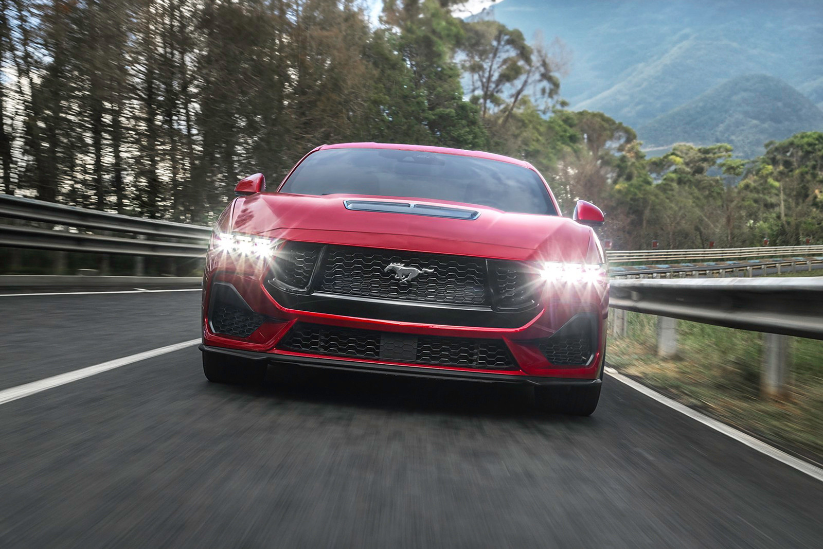 2018 Ford Mustang 2.3 EcoBoost photo