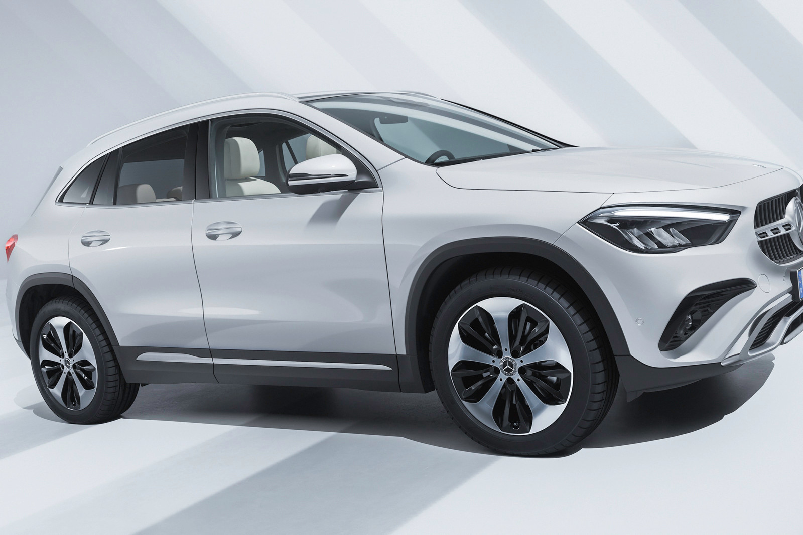 2024 Mercedes-Benz GLA 250 4MATIC photo