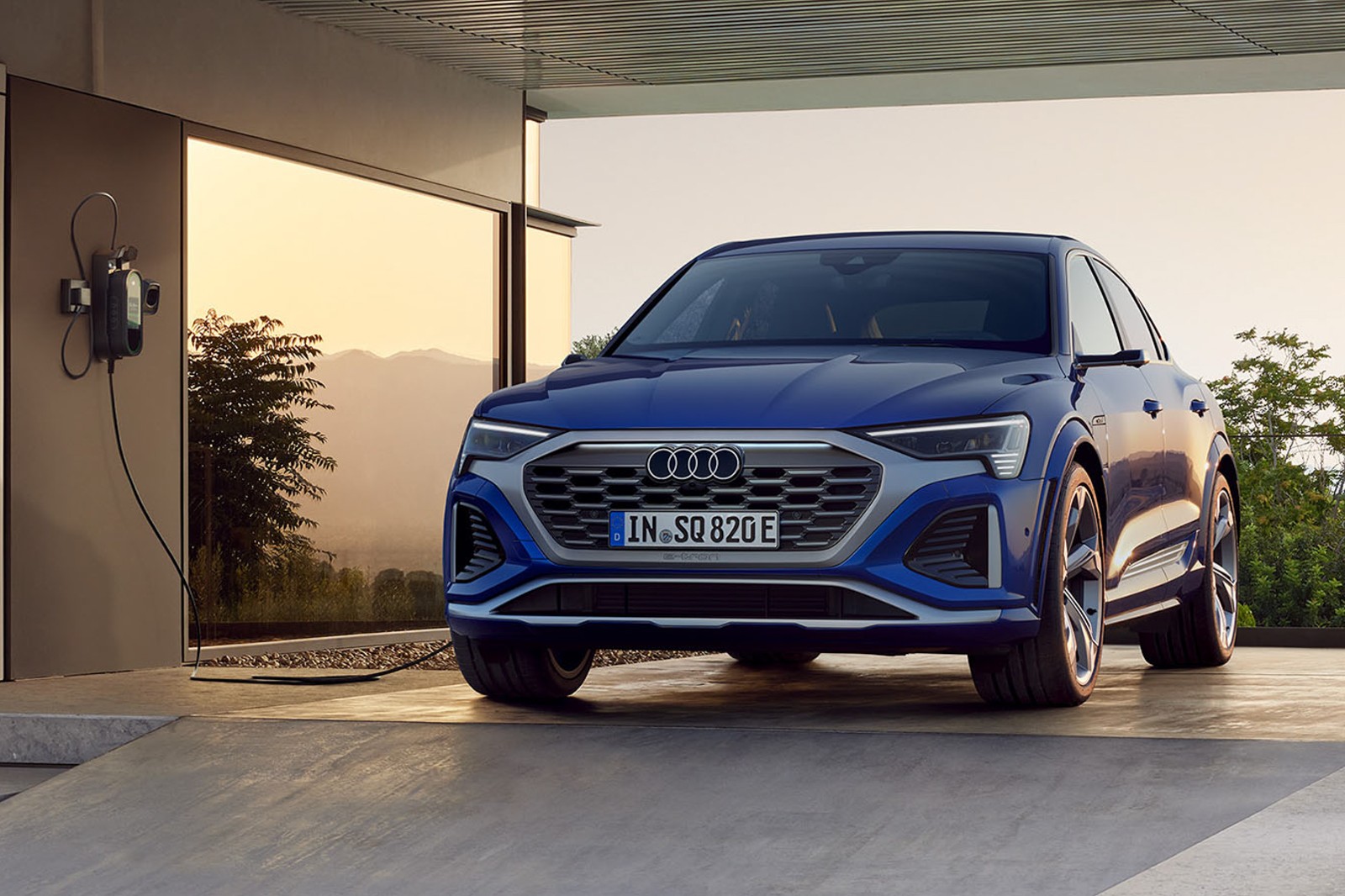 2024 Audi SQ8 Sportback e-tron photo