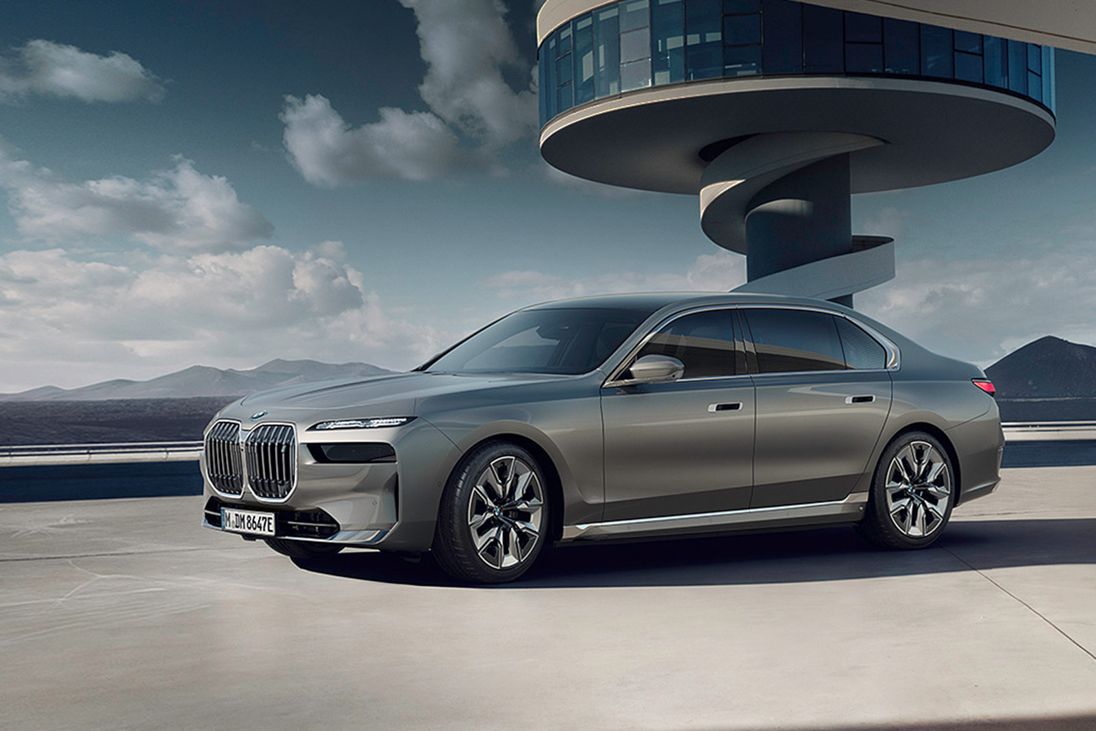 2023 BMW i7 XDrive60 photo