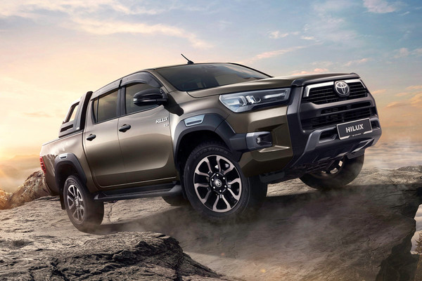 Toyota Hilux Official