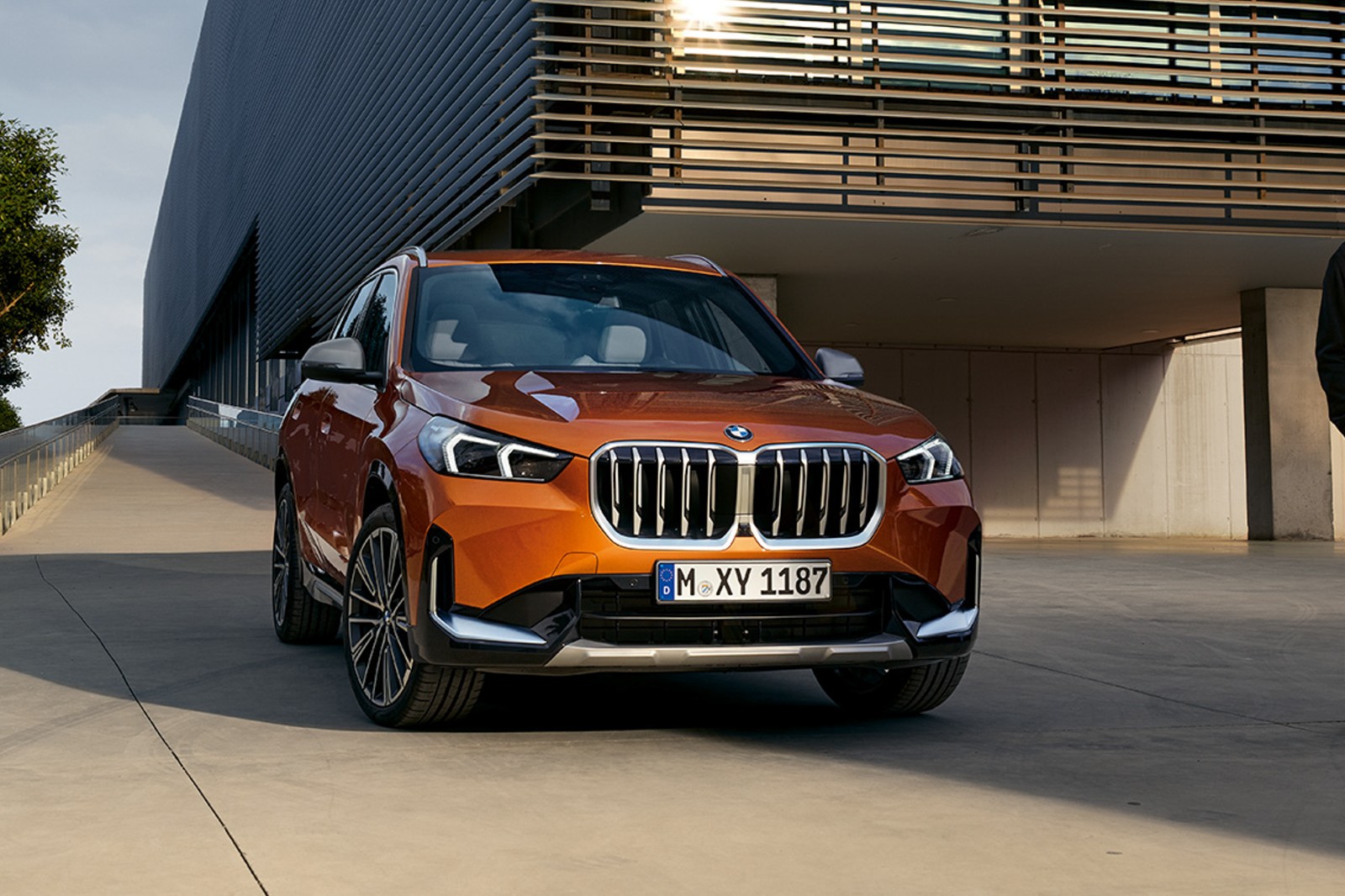 2023 BMW X1 sDrive20i xLine photo