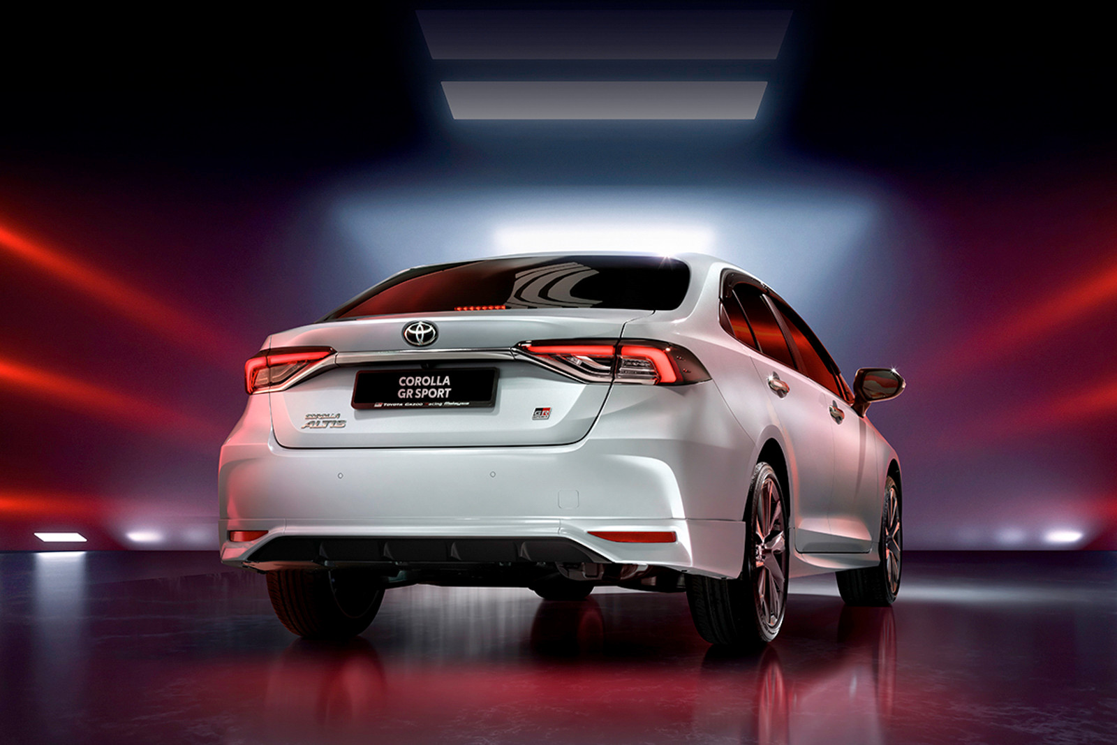 2023 Toyota Corolla GR Sport photo
