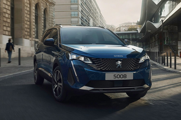 Peugeot 5008 Official