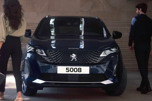 Peugeot 5008 Official