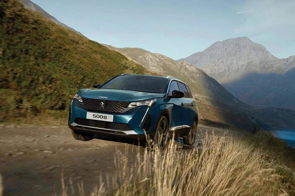 Peugeot 5008 Official