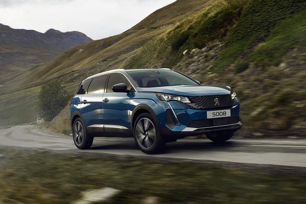 Peugeot 5008 Official