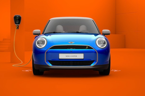 MINI 3 Door Official