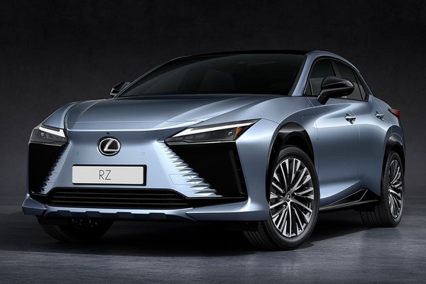 Lexus RZ Official