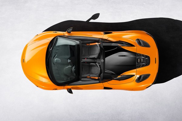 McLaren Artura Official